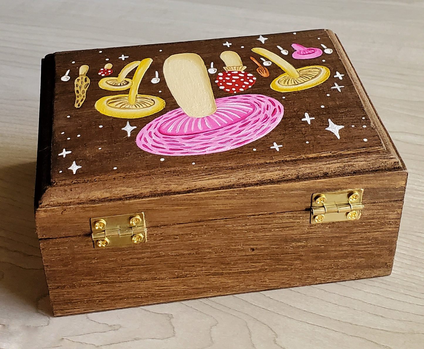 Wrinkled Peach Mushroom Hidden Gem Box