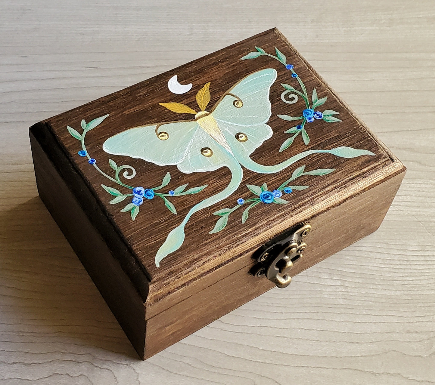 Luna Moth Hidden Gem Box