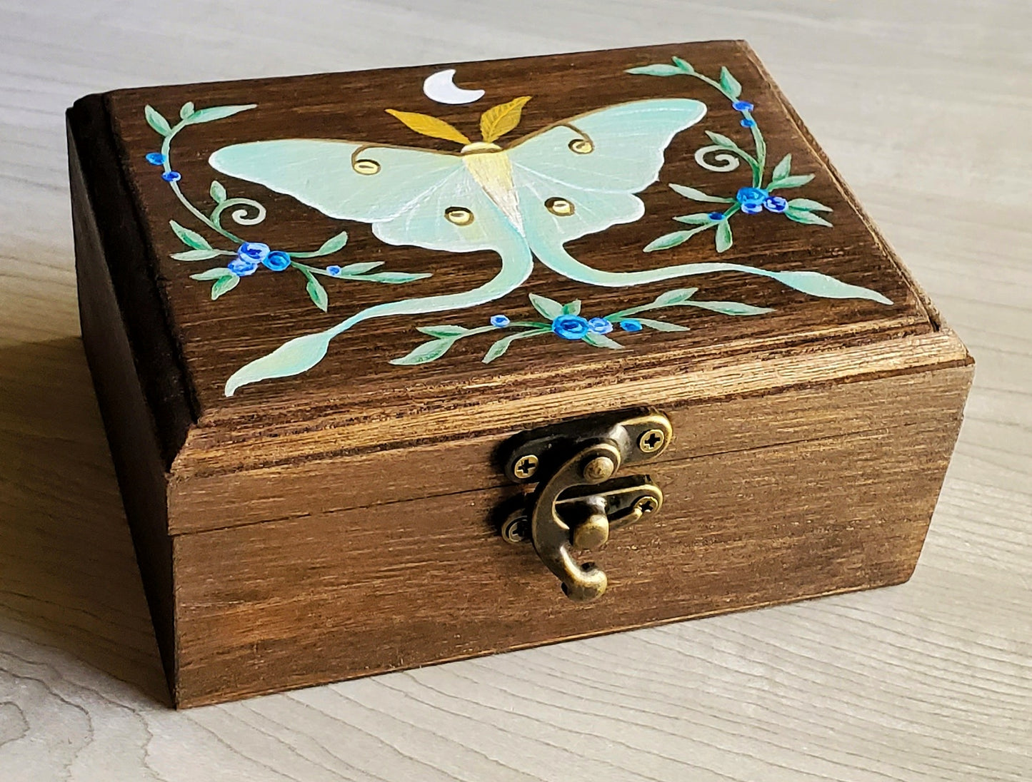 Luna Moth Hidden Gem Box