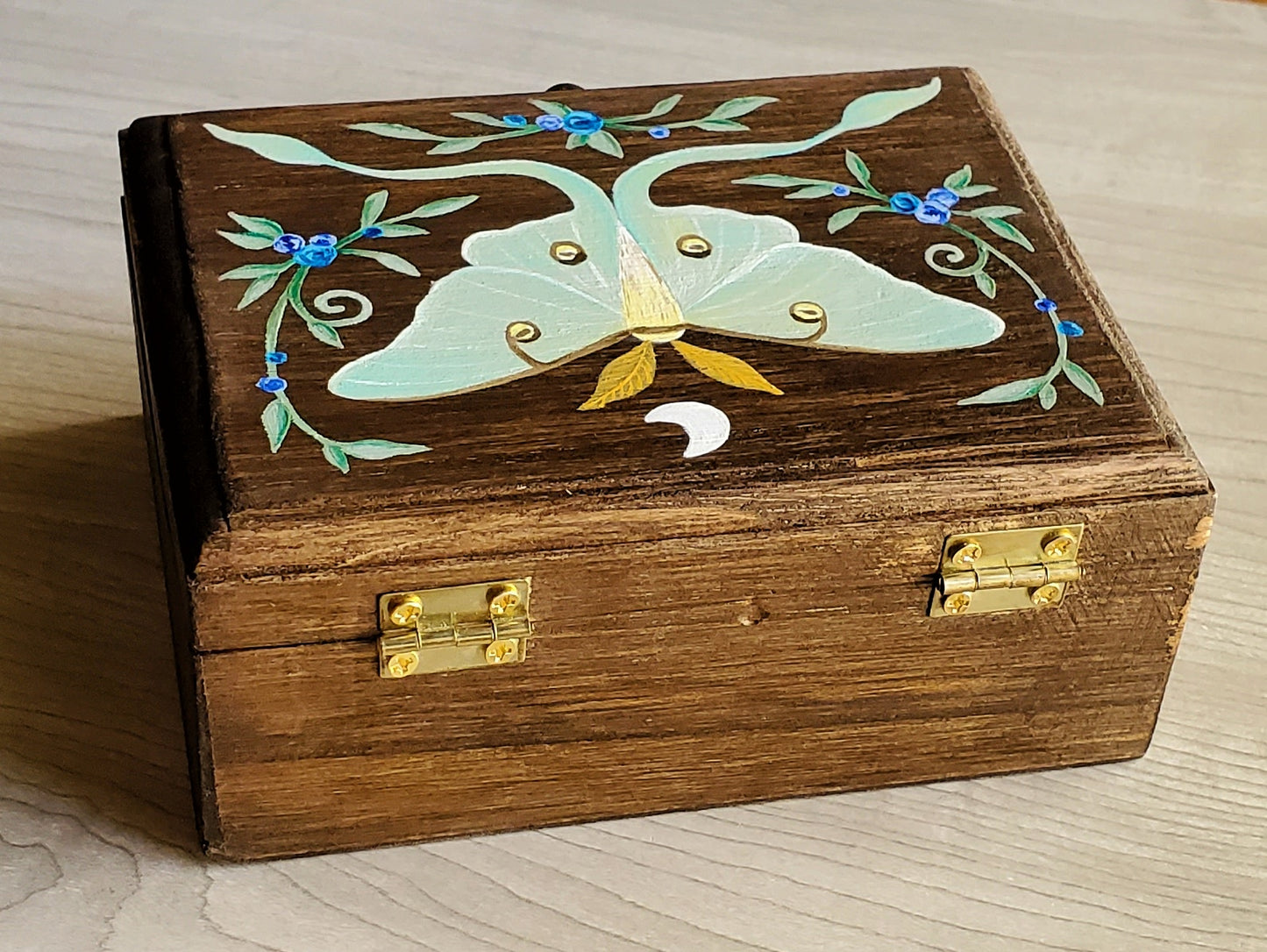 Luna Moth Hidden Gem Box