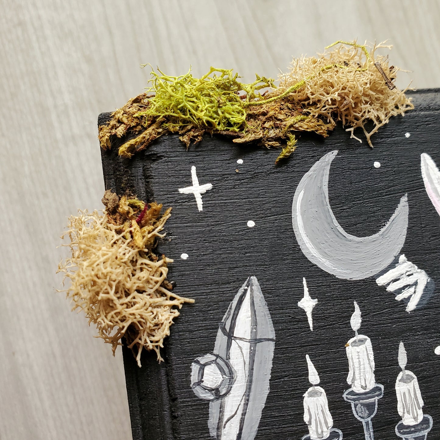 Bunny Familiar Wood Box