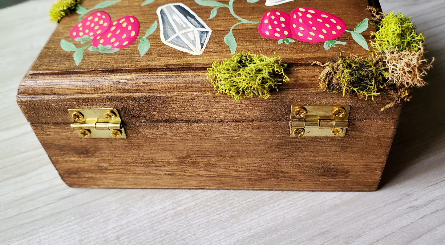 Strawberry Crystal Box