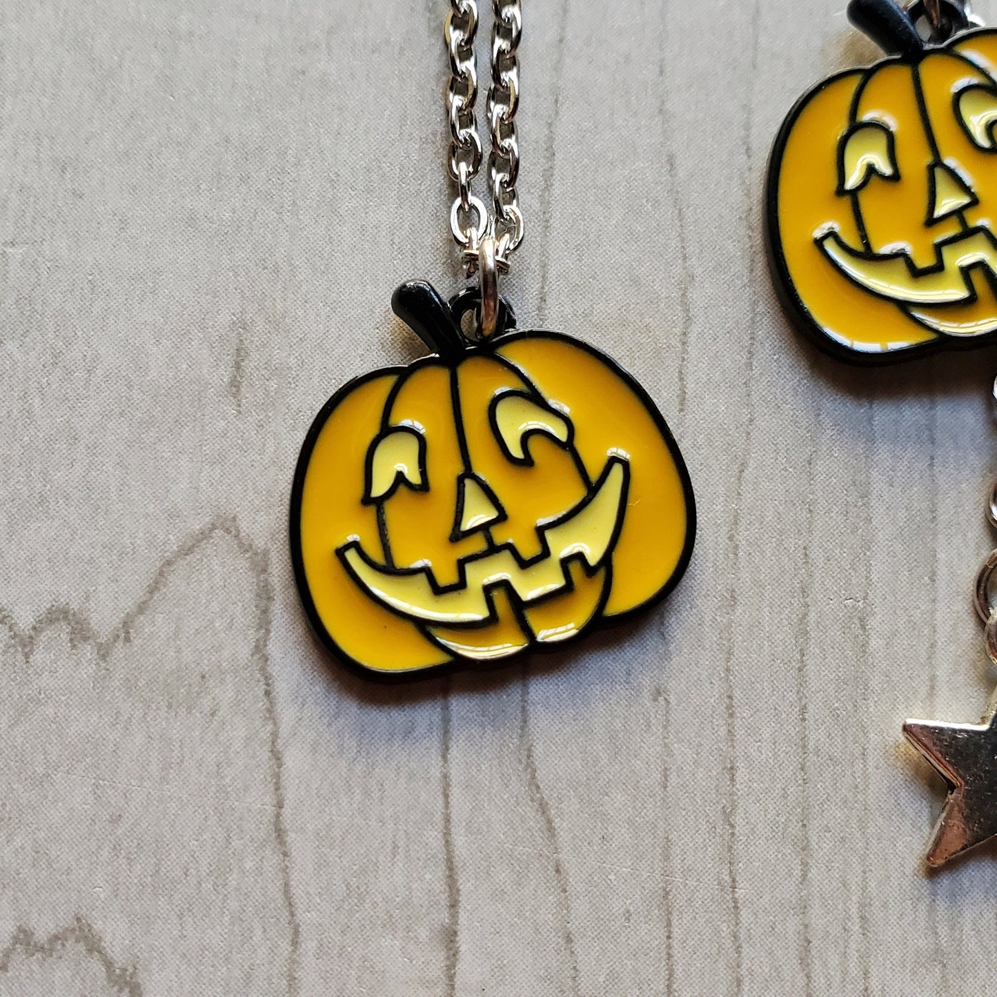 Classic Jackolantern Necklaces (Light Orange)