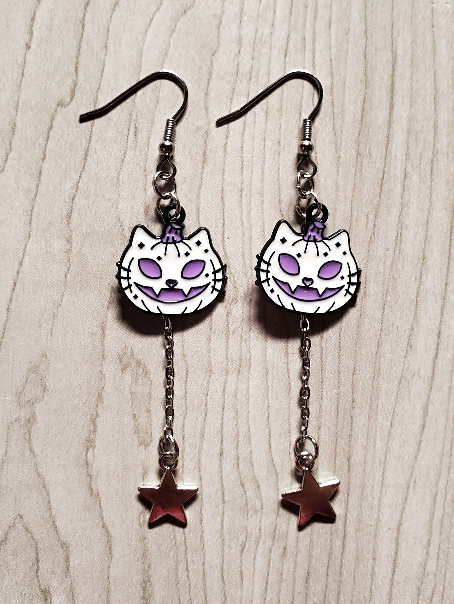 Kitty Jackolantern Earrings (White)