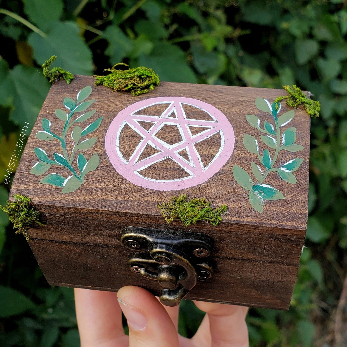Pentacle Hidden Gem Altar Box