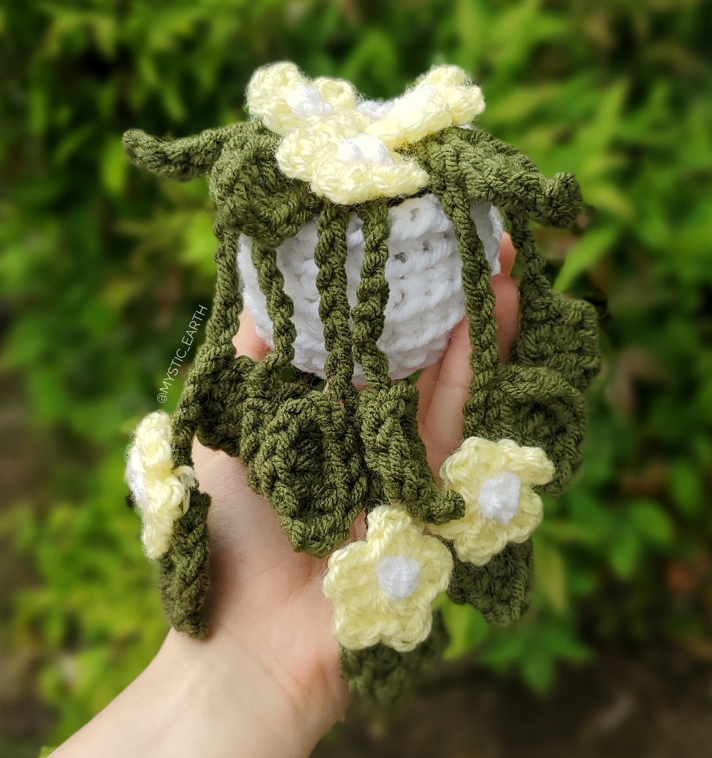 Crochet Potted Daisy Plant
