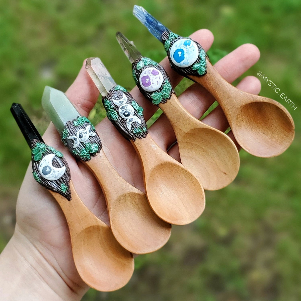 Earthy Spoons Crystal Moon Spoons – Mystic Earth