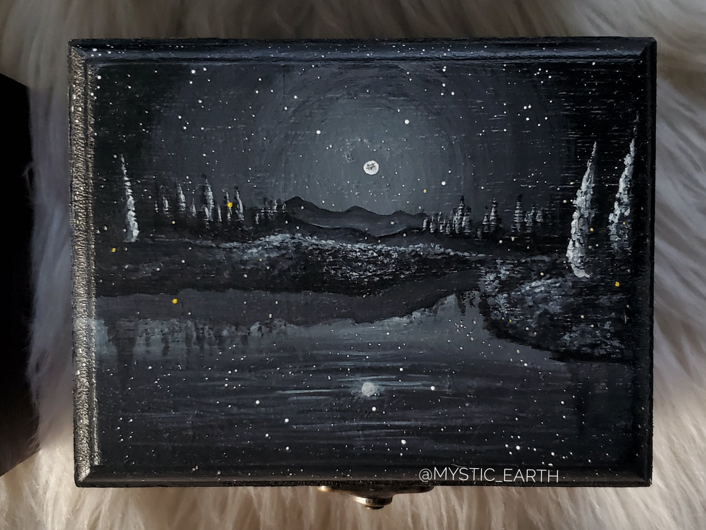 Starry Pond Wood Trinket Box