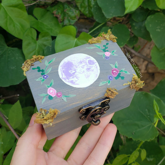 Mini Full Moon Hidden Gem Box in Gray