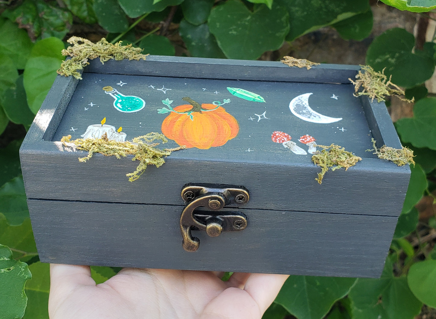 Pumpkins & Potions Hidden Gem Box