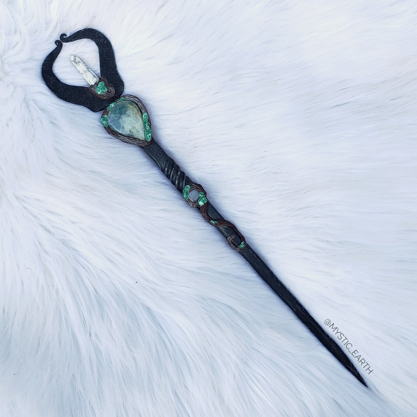 Aquamarine Crystal Wand ~ Mystic Earth x Volundr Forge